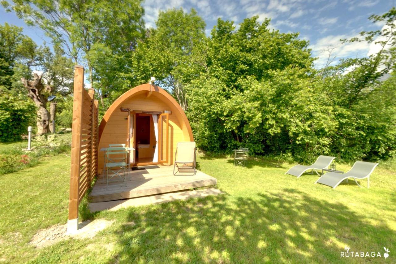 Camping-Hotel De Plein Air Les 2 Bois Baratier Екстер'єр фото