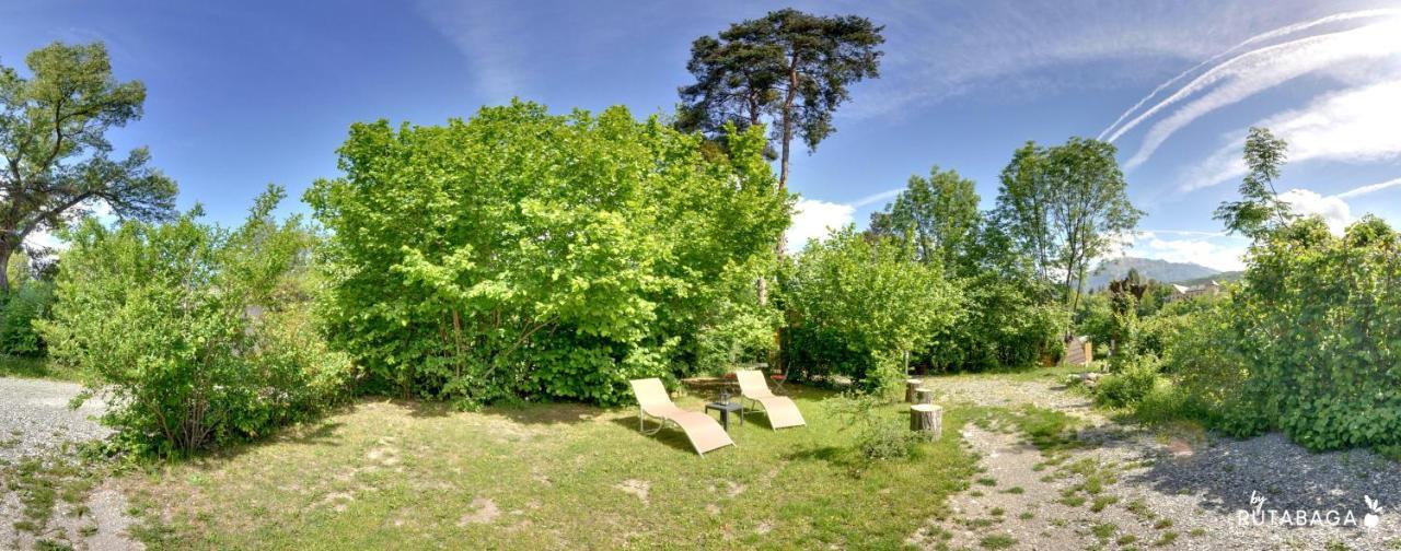 Camping-Hotel De Plein Air Les 2 Bois Baratier Екстер'єр фото