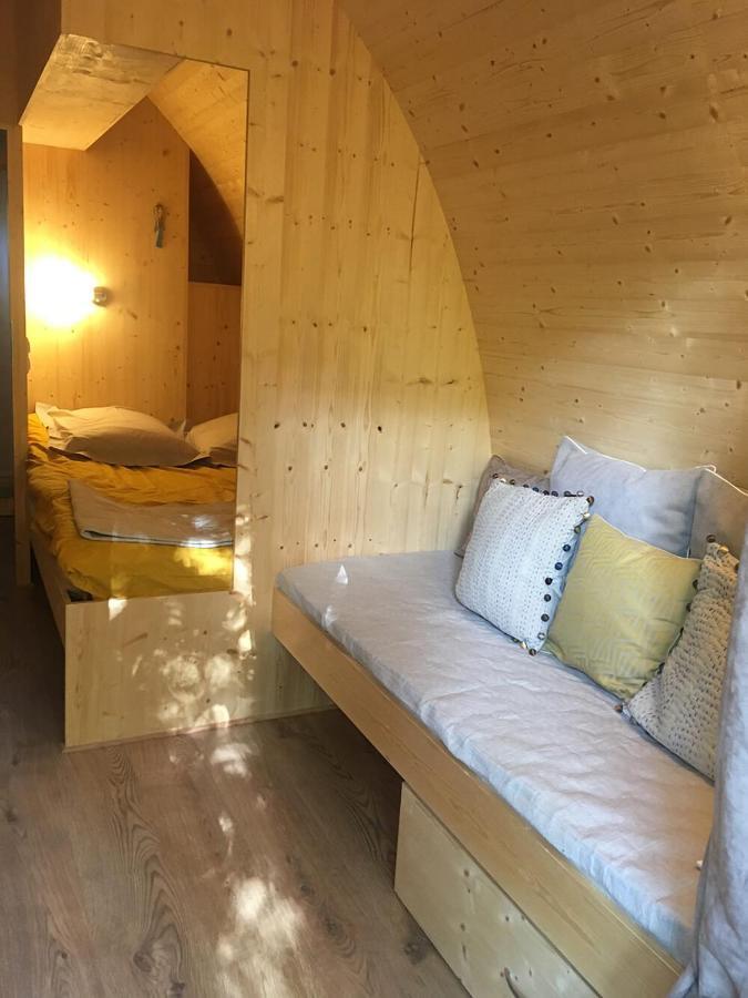 Camping-Hotel De Plein Air Les 2 Bois Baratier Екстер'єр фото